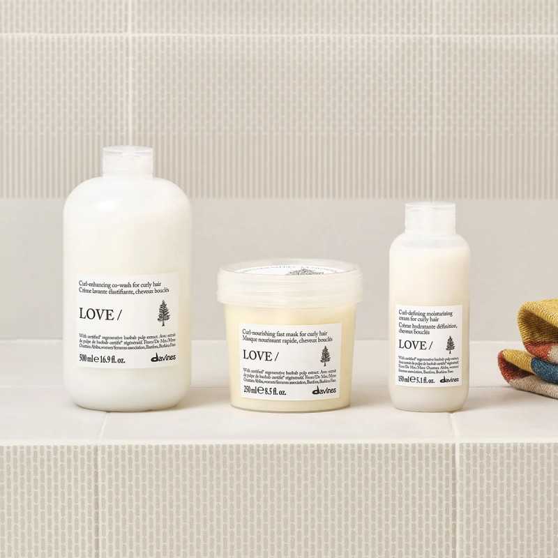 LOVE CURL Conditioner ' Regenerator za kovrdžavu kosu